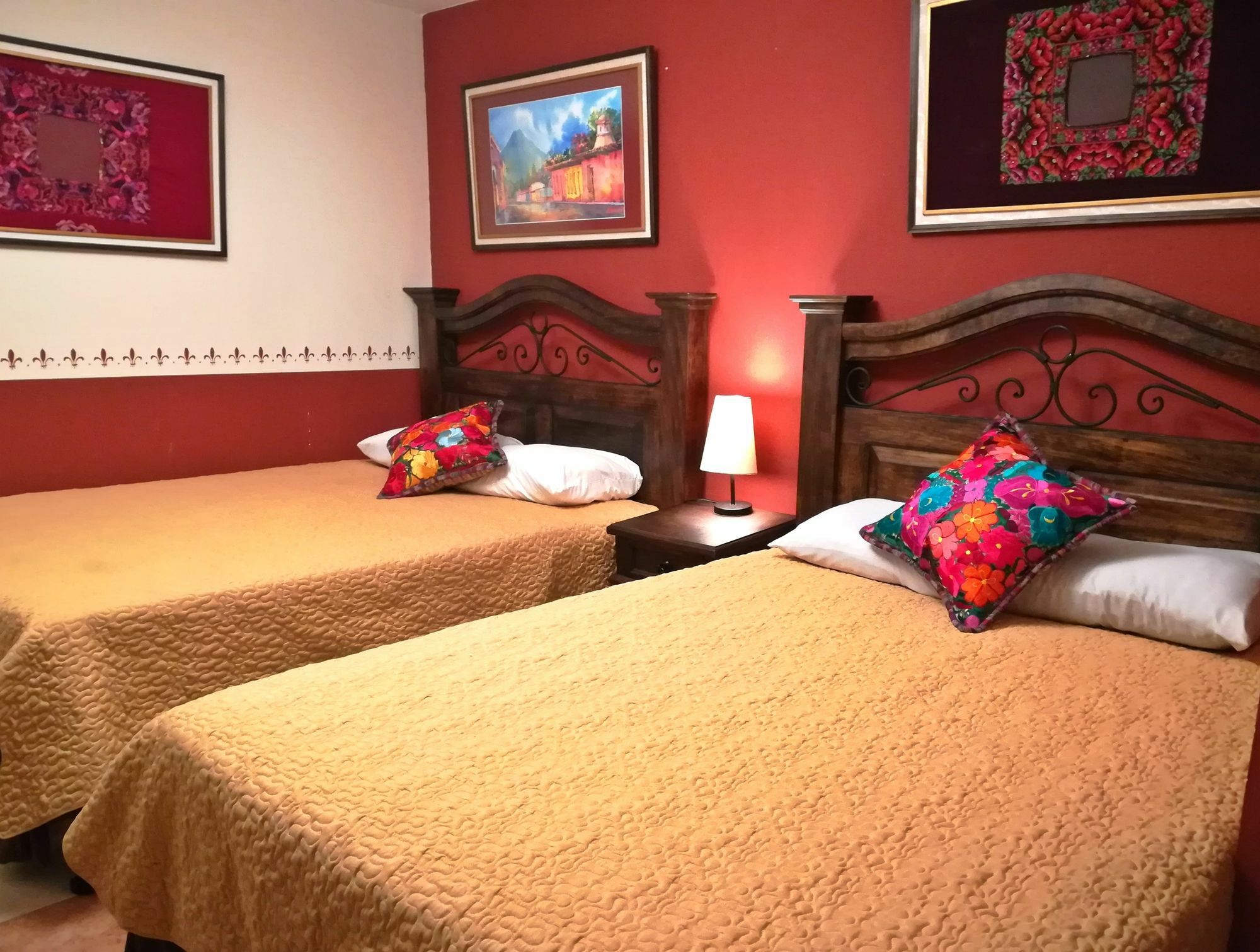 אנטיגואה גואטמלה Posada De San Carlos La Quinta מראה חיצוני תמונה